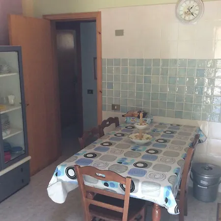 Facen Apartment Gardelades